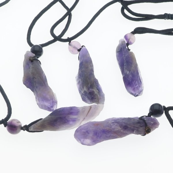 Surowy Ametyst- naszyjnik na sznurku regulowany
