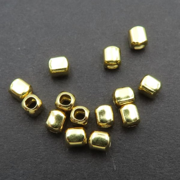 Srebro złocone Ag - przekładka 2,5x2,8mm  