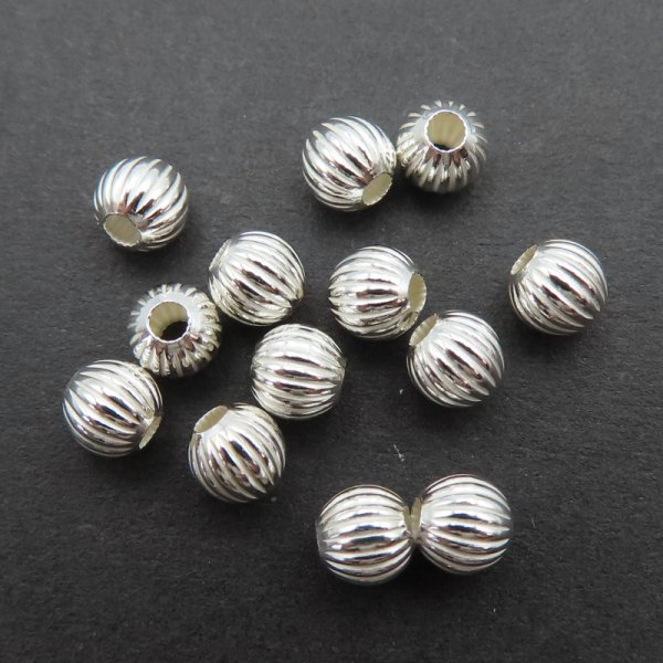 Srebro Ag - kulka ozdobna 4 mm