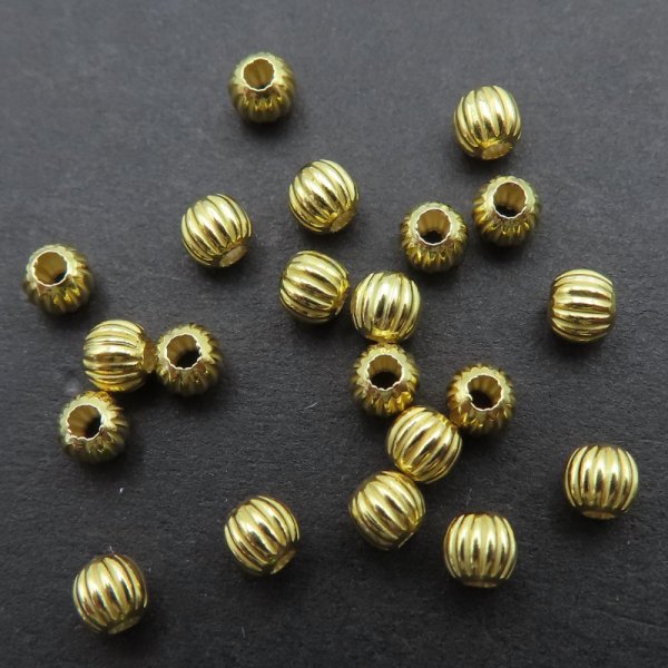 Srebro Ag złocone - kulka ozdobna 3 mm