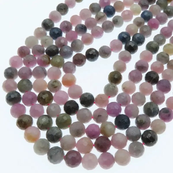 Mix kamieni Szafir, Szmaragd i Rubin - fasetowane kulki 8 mm (sznur)
