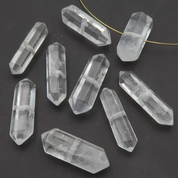 Kryształ Górski  - sople wiercone 35-39x8-11mm (sztuka)