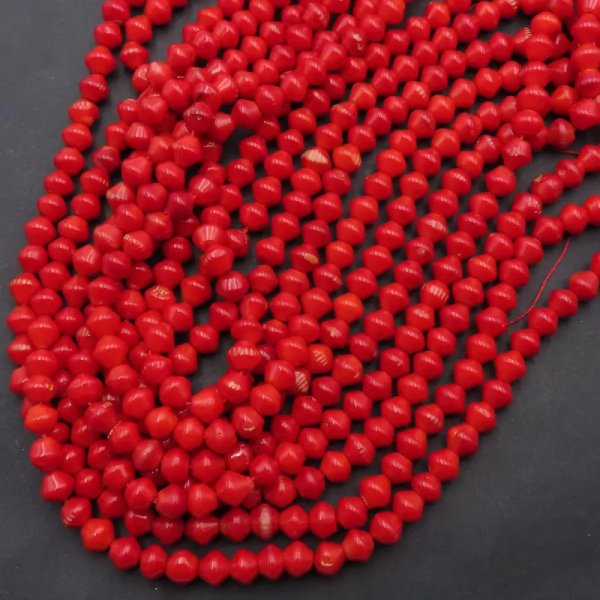 Koral czerwony "bączek" 7 mm (sznur) - drugi gatunek
