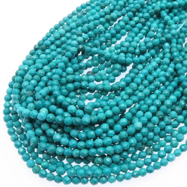 Turkus (howlit) kulka fasetowana 4 mm – zielony sznur ok. 39 cm