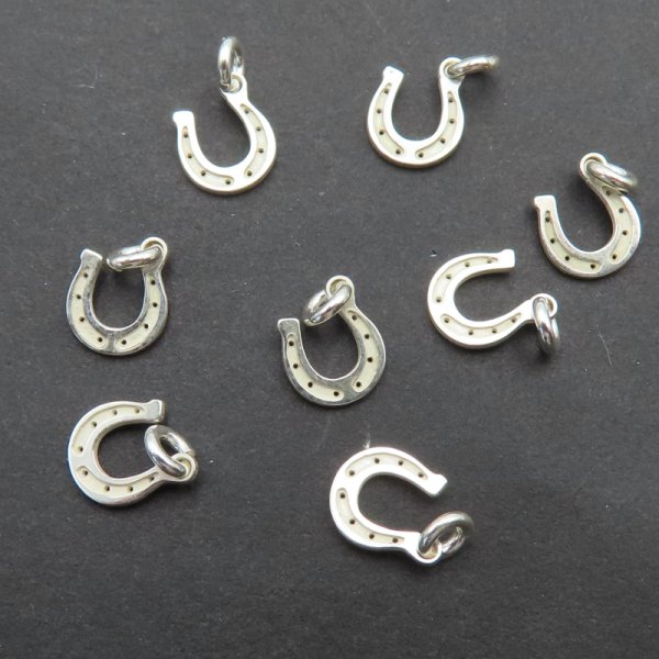 Srebro Ag  - zawieszka podkówka 6 mm