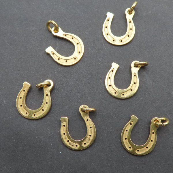 Srebro Ag Złocone - zawieszka podkówka 11x9 mm