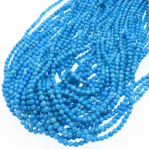 Turkus (howlit) kulka fasetowana 3 mm – sznur ok. 39 cm