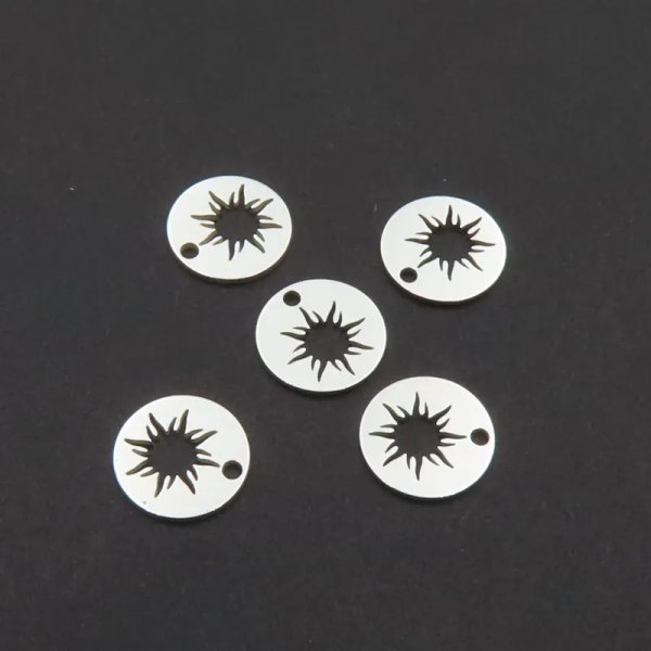 Srebro Ag - zawieszka słońce 8 mm