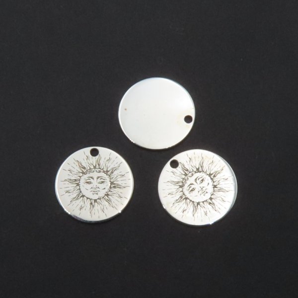 Srebro Ag - zawieszka słońce 12 mm