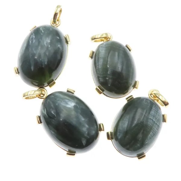 Serafinit owalny i srebro złocone - wisiorek