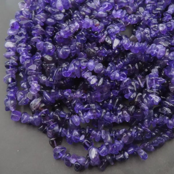 Ametyst polerowana sieczka 6-9mm (sznur 80 cm)