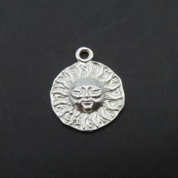 Srebro Ag - zawieszka słońce 14,5 mm
