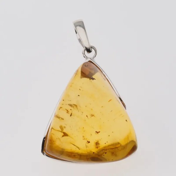  Bursztyn przezroczysty ze szczątkami roślinnymi i srebro - zawieszka trójkąt