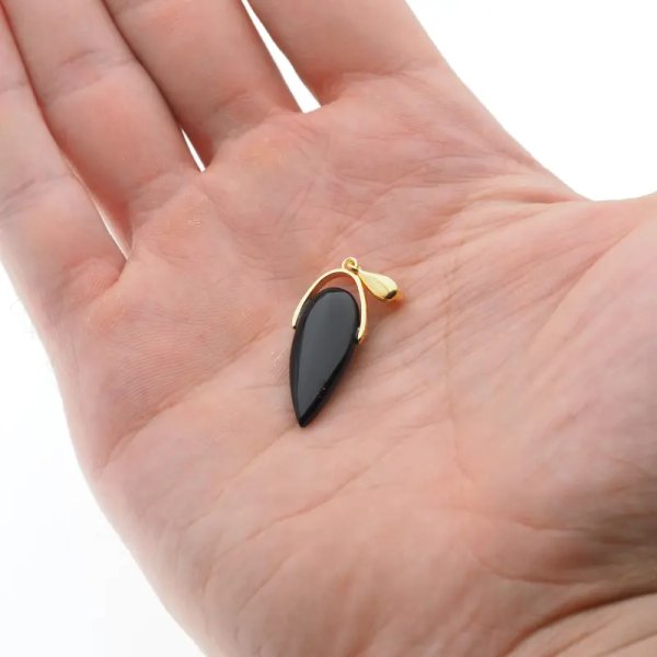 Onyks łza w srebrze złoconym - naszyjnik na łańcuszku