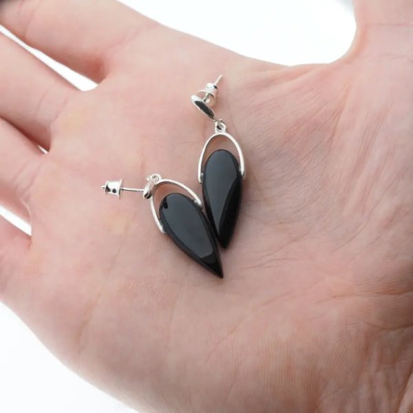 Onyks łzy w srebrze - kolczyki wiszące sztyfty