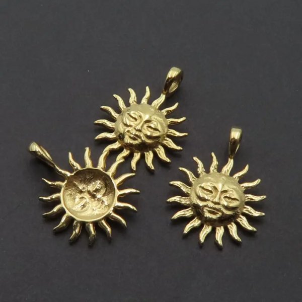 Srebro Ag złocone - zawieszka słońce 12 mm