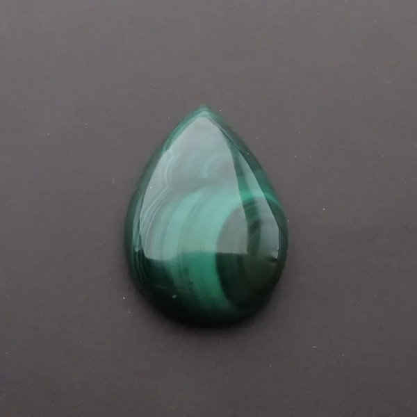 Malachit 28-32x19-22 mm łza (różne kamienie do wyboru)