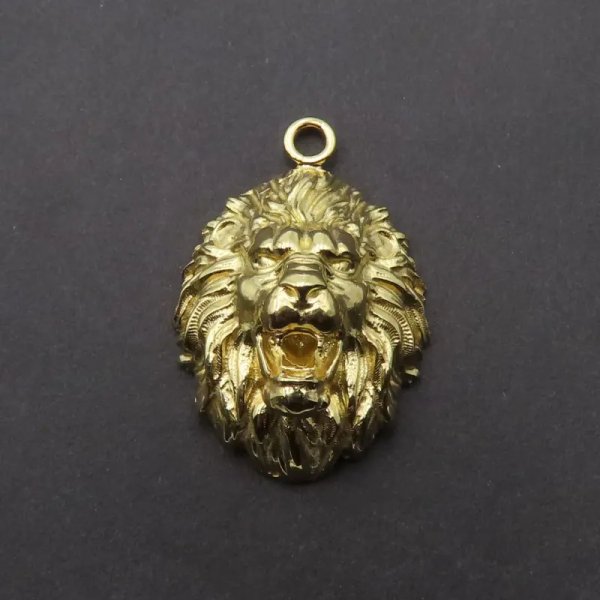 Srebro Ag złocone - zawieszka lew 24x17 mm