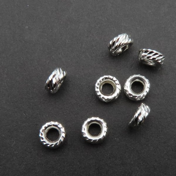 Srebro Ag - oponka ozdobna 4,5x2mm  