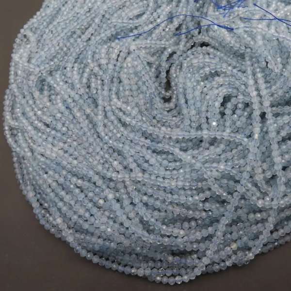 Akwamaryn fasetowany - kulki 3,2 mm (sznur) wysoka jakość