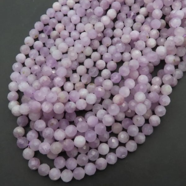 Kunzyt fasetowany kulka 6 mm (sznur)