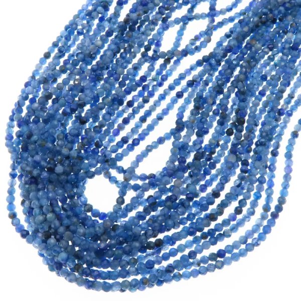 Kyanit fasetowany kulka 1