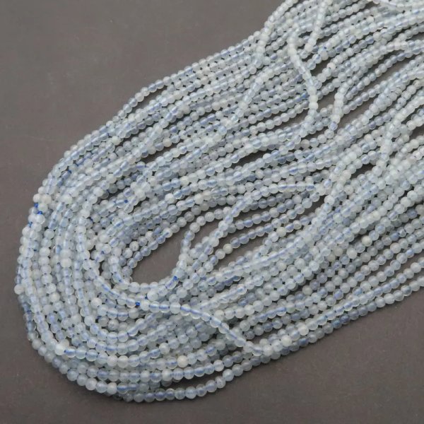 Akwamaryn - kulki 2 mm (sznur)