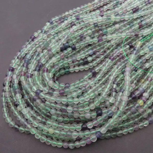 Fluoryt 4mm kulki (sznur)