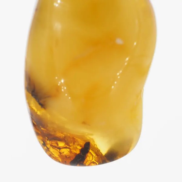 Naturalny Bursztyn mleczny i srebro - naszyjnik na rzemieniu