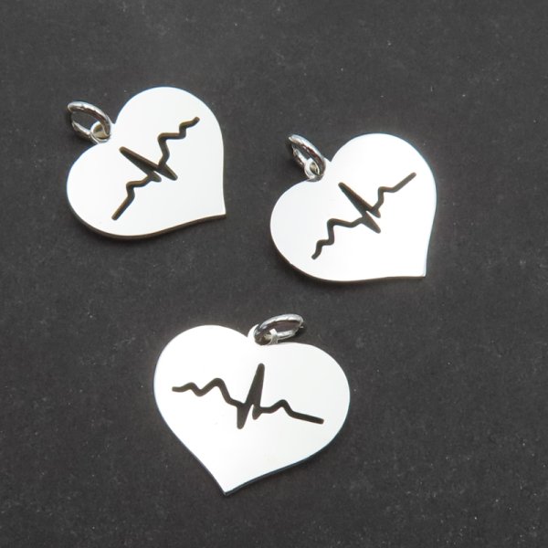 Srebro Ag - zawieszka serce 15x15 mm