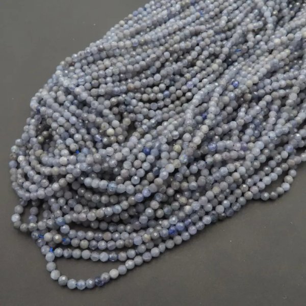 Tanzanit fasetowany kulki 3mm (sznur)