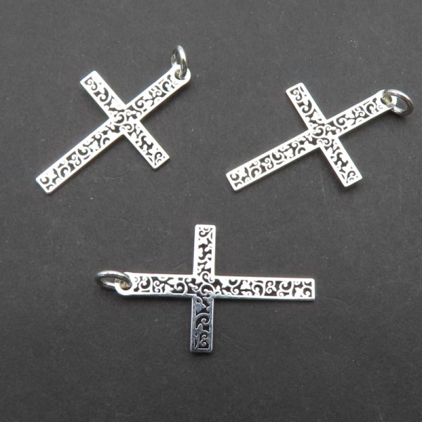 Srebro Ag - zawieszka krzyż ażurowy 22,5x14mm