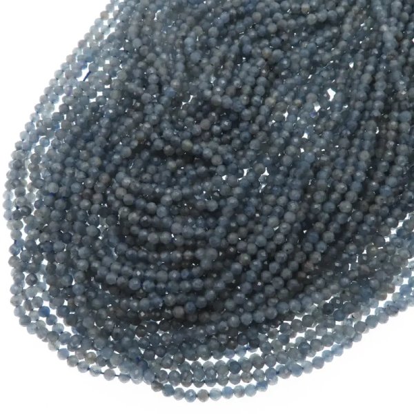 Szafir fasetowany kulki 3 mm (sznur)