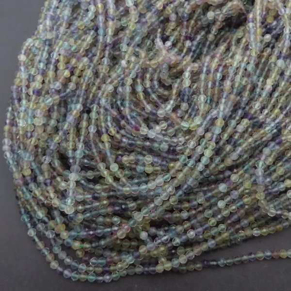 Fluoryt fasetowany kulki 3,5 mm – sznur ok. 38 cm