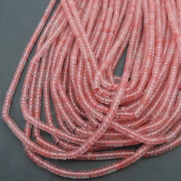 Kwarc truskawkowy walce 4x2 mm (sznur)