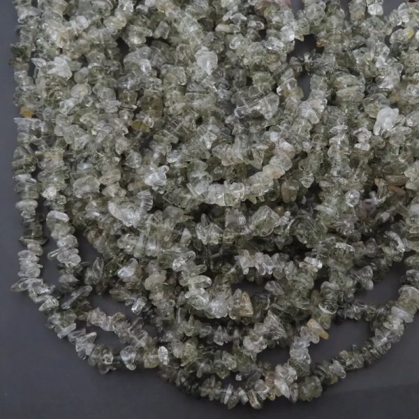 Kwarc Turmalinowy sieczka 6-8 mm (sznur 80 cm)