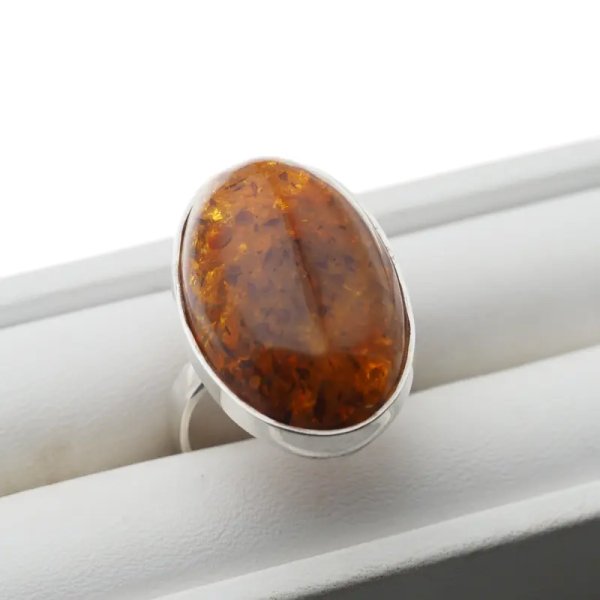 Bursztyn koniakowy w srebrze - pierścionek owal