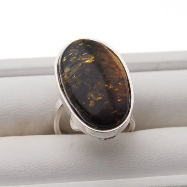 Zielony Bursztyn i srebro - pierścionek z regulacją