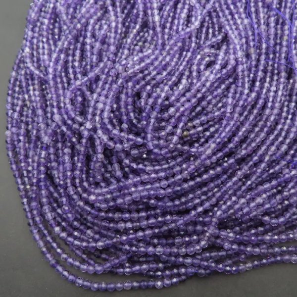 Ametyst fasetowany kulki 4 mm – sznur ok. 38 cm