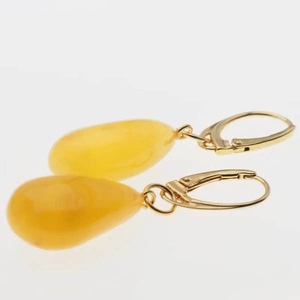 Bursztyn mleczny i srebro - kolczyki łzy