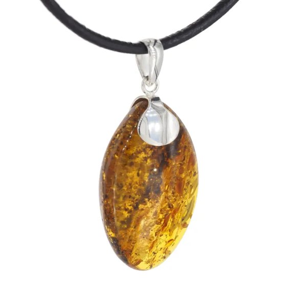 Bursztyn zielony/koniakowy z łuskami i srebro - naszyjnik na rzemieniu