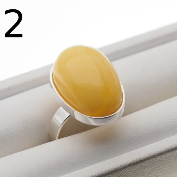 Mleczny Bursztyn i srebro - pierścionek owal z regulacją (różne kamienie)