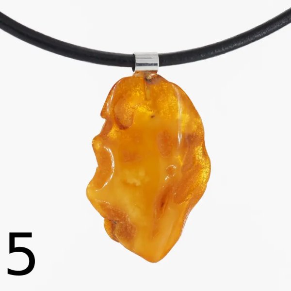 Surowy Naturalny Bursztyn mleczny i srebro - naszyjnik na rzemieniu (różne kamienie)