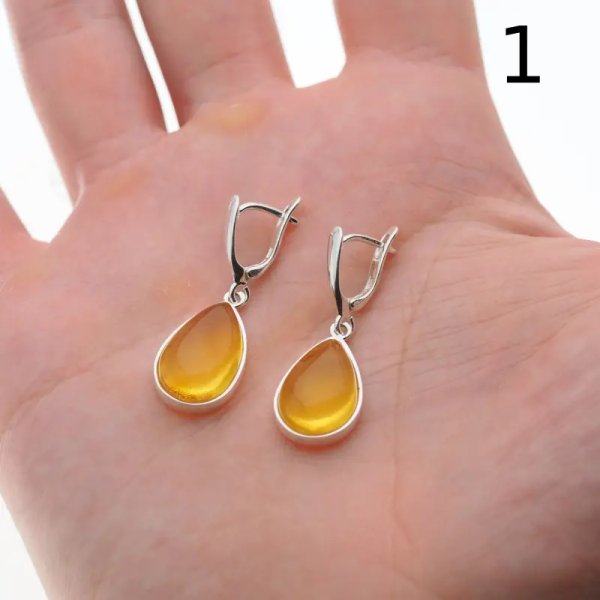 Bursztyn transparentny w srebrze - kolczyki łzy