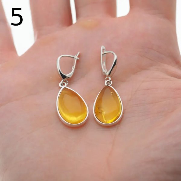 Bursztyn transparentny w srebrze - kolczyki łzy
