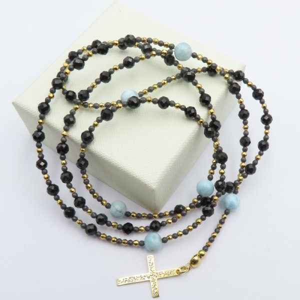 Turmalin, Larimar,  Hematyt i srebro złocone - naszyjnik różaniec