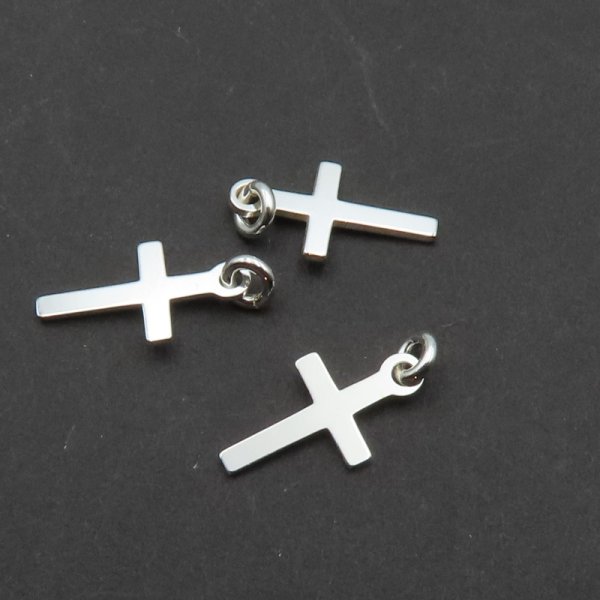 Srebro Ag  - zawieszka krzyżyk 12,3x6,8mm