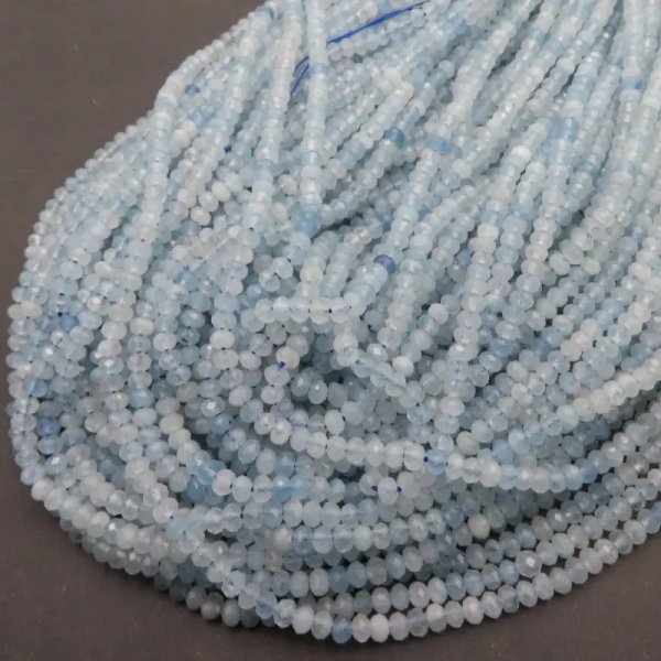 Akwamaryn fasetowany - oponki 2x3 mm (sznur)