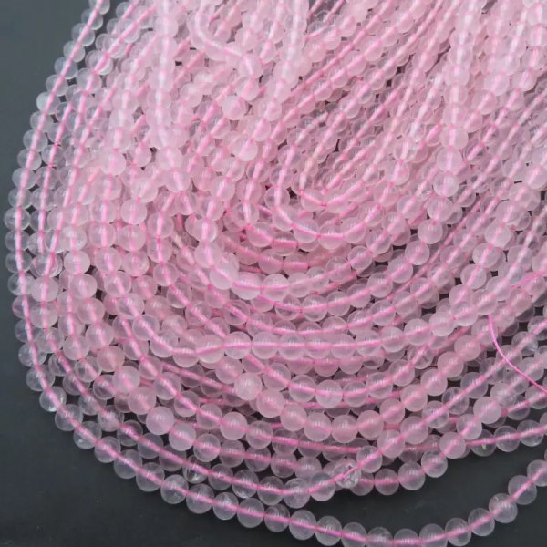 Kwarc Różowy - kulki 6 mm (sznur)