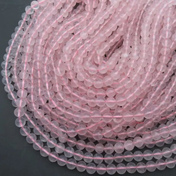 Kwarc Różowy - kulki 8 mm (sznur)